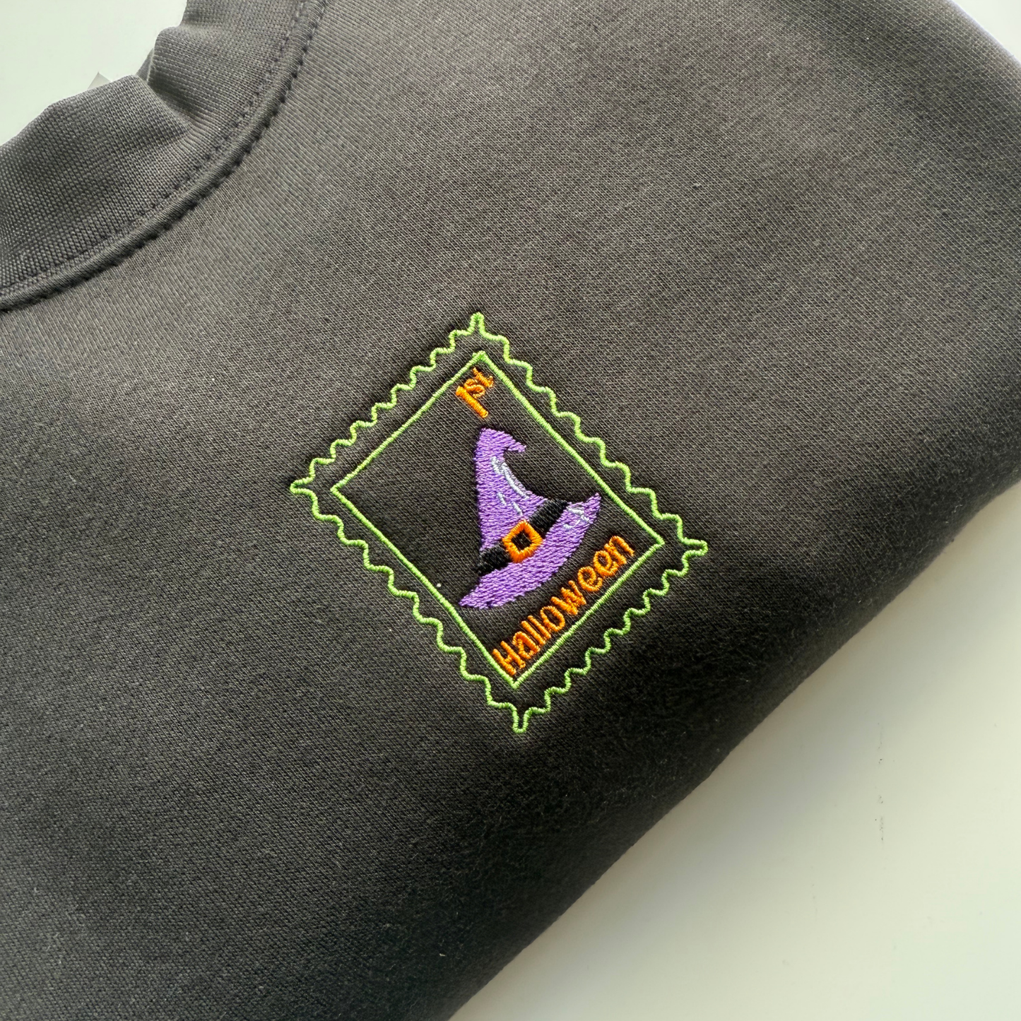Witch Hat T-shirt - Halloween - Unisex Relaxed Fit